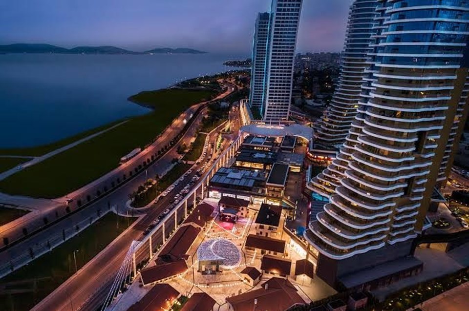Milyon dolarlık spor arabalar İstMarina'da görücüye çıkıyor 1 Milyon dolarlık
