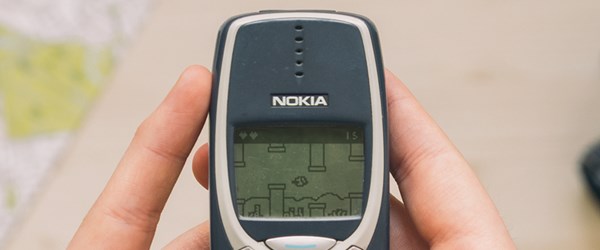 Nokia akıllı telefon pazarına resmen geri dönüyor