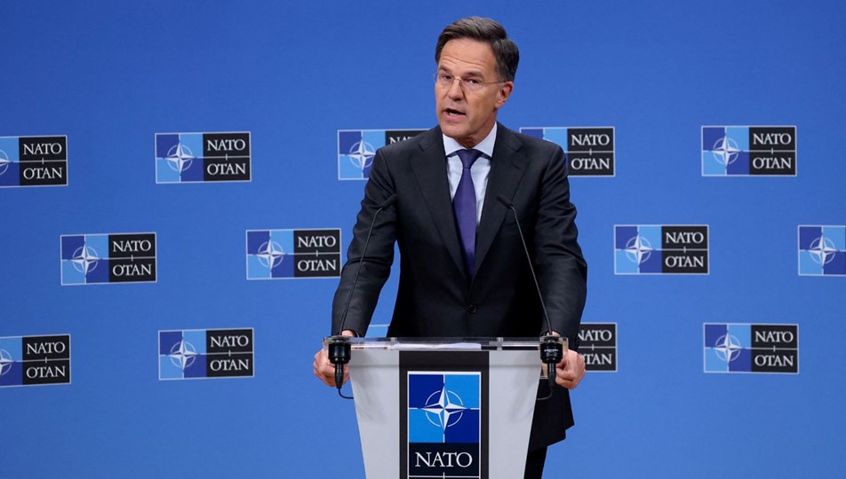NATO'dan Rusya uyarısı: Uzaya nükleer silah yerleştirebilirler