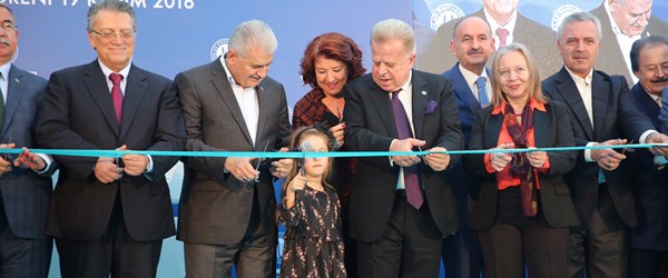 Başbakan Yıldırım Okan Üniversitesi Hastanesi’nin açılışını yaptı