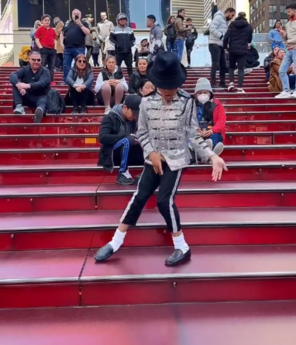 Michael Jackson’ın çocukluğunu canlandıracak oyuncu seçildi 5 Michael Jackson'ın çocukluğunu canlandıracak oyuncu seçildi - 4