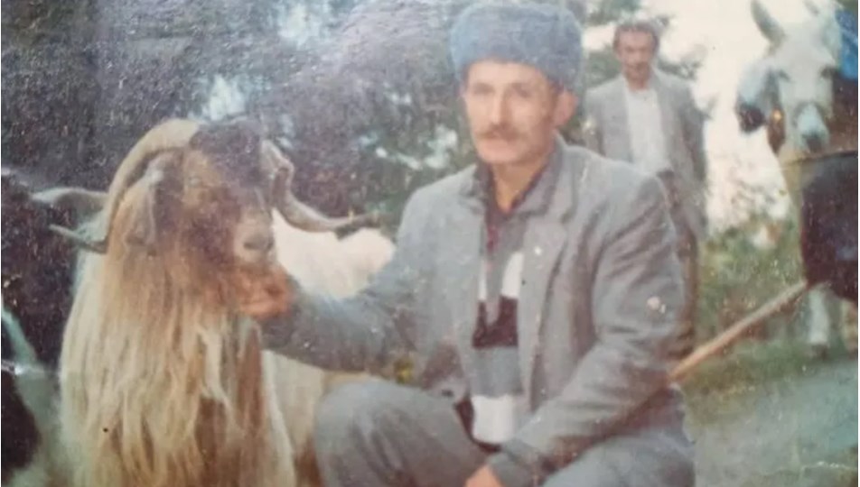 14 yıl sonra ortaya çıkan vahşet: Baltayla öldürüp, atıyla beraber yakmışlar!