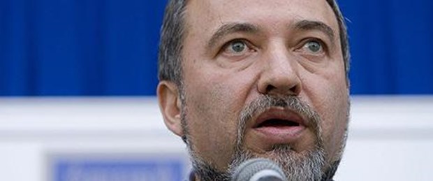 'Abbas barışın önünde engel'