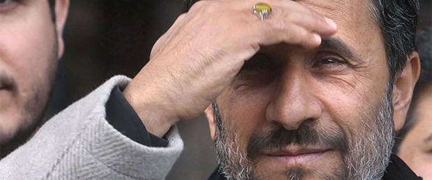 Ahmedinejad ABD yolcusu
