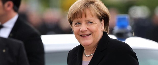 merkel istanbul zirve ziyaret130516.jpg
