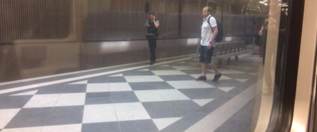 almanya tren istasyonu silah ses130617.jpg