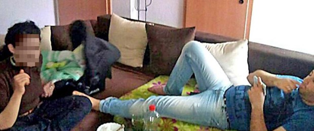 Anne karnındaki çocuğunu bıçakladı