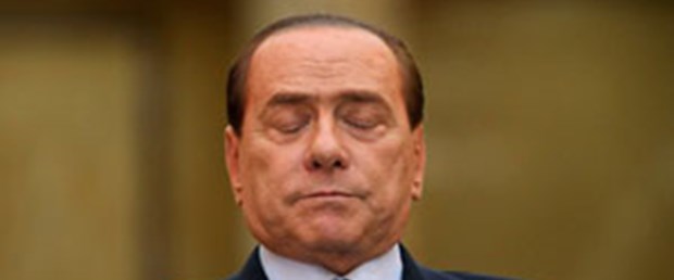 Berlusconi istifa sözü verdi