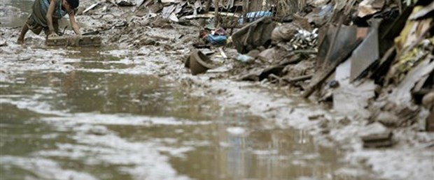 Filipinler'de sel felaketi: En az 160 ölü