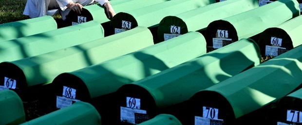srebrenitsa bosna hollanda mahkeme270617.jpg