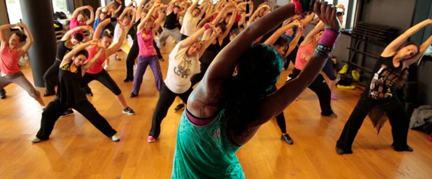 iran zumba yasak130617.jpg