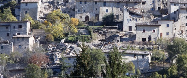 italya deprem.jpg
