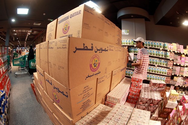 Uygulanan siyasi ve ekonomik ambargo sonrası Katar'a, Türkiye'den gıda ürünü almaya başladı. Türkiye'den giden ürünler Katar marketlerinde büyük ilgi görüyor. ,tT2NuGDUM0qoQkCYsO03AQ