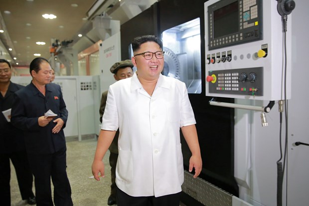 Güney Kore ve ABD'yi Kore yarımadasında "savaş çıkarmak"la suçlayan Kuzey Kore lideri Kim Jong Un iki ülkeyi nükleer silahla tehdit etti. ,cVD6lLoNa0qZmOZPJIrEUA