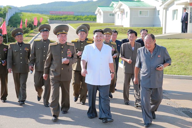 Güney Kore ve ABD'yi Kore yarımadasında "savaş çıkarmak"la suçlayan Kuzey Kore lideri Kim Jong Un iki ülkeyi nükleer silahla tehdit etti. ,iYuFktYlVEClW5LelciCMw