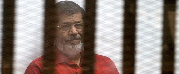 muhammed mursi müebbet mısır180616.jpg