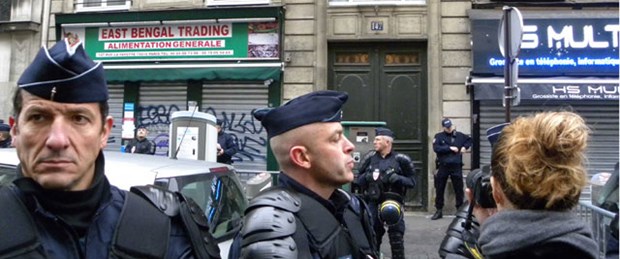 Paris suikastında ilk gözaltı