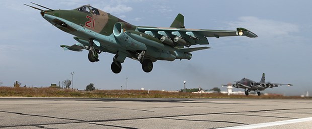 suriye himeymim putin141016.jpg