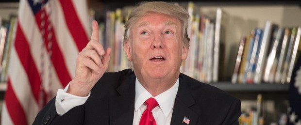 trump obama telefon dinletme040317.jpg