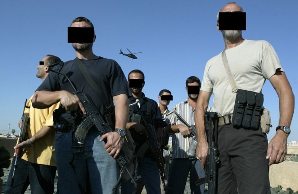 Amerikan güvenlik şirketi Blackwater'a bağlı güvenlik güçleri 2007'de Bağdat'ta katliam yaparak 17'i sivili öldürmüştü.