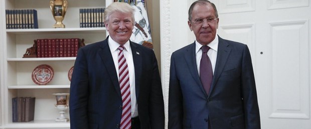 trump lavrov gizli istihbarat paylaşım160517.jpg
