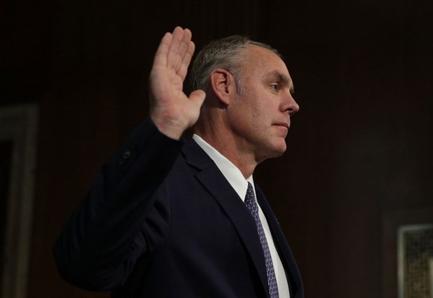 İÇİŞLERİ BAKANI RYAN ZINKE