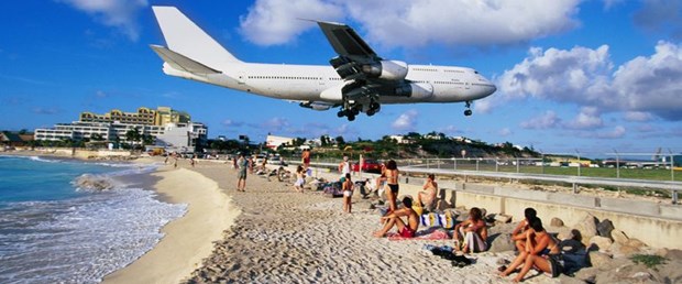 st. maarten yeni zelanda havalimanı140717.jpg