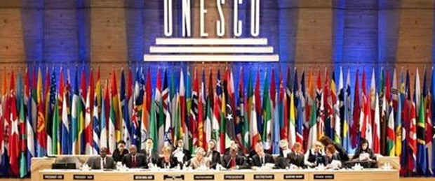UNESCO para yerine Filistin'i seçti!
