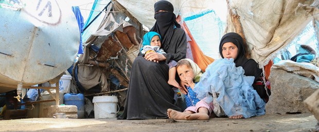 yemen unicef açlık hastalık çocuk270317.jpg