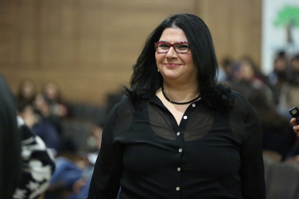 Servet Gülsün Şirin
