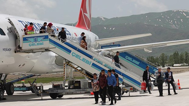 9- Bu yasaklar ekonomik olarak ABD’li ve Avrupalı hava yollarının lehine mi olacak?