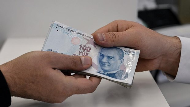 Asgari Ücret Tespit Komisyonu, Çalışma ve Sosyal Güvenlik Bakanı Mehmet Müezzinoğlu başkanlığında dördüncü kez toplandı.  104-lira-artis-oldu,5w5k0a6Y7kaZ4jEgV0BLAQ