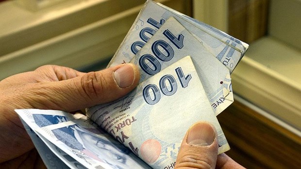 100 LİRA ÖDEYECEKLER
