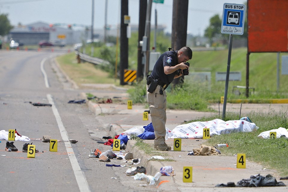Vehicle plunged to a stop in the USA: 7 dead, 6 injured 3 fN64vmUs2Eqz4yS3va7S6A