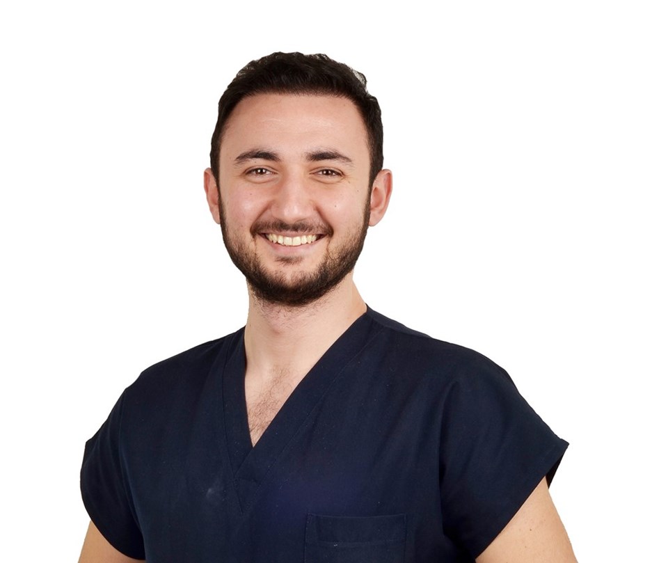 Dt. Yasin Gökcegözoğlu