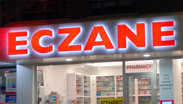 Eczane levhalarında değişiklik için süre uzatıldı.jpg