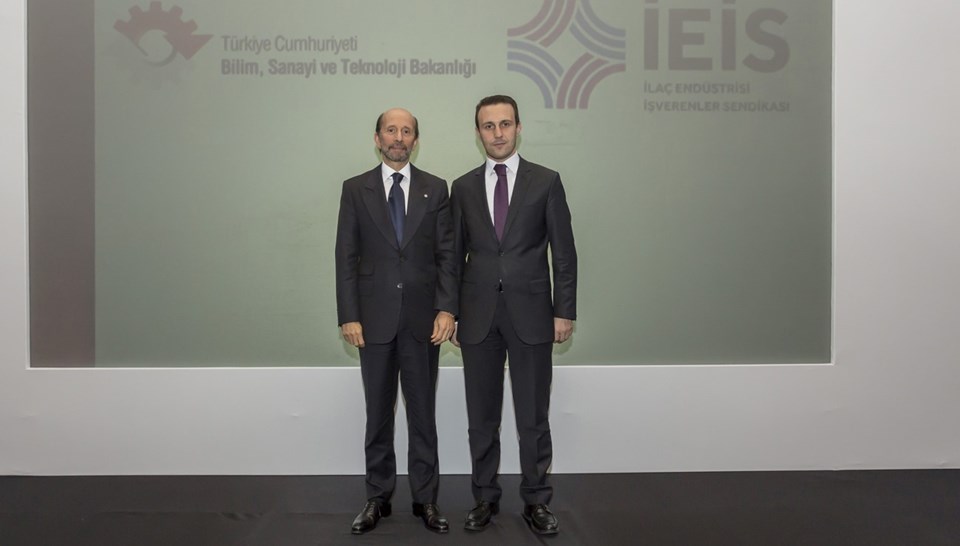Nezih Barut ve Doç. Dr. İlker Murat Ar