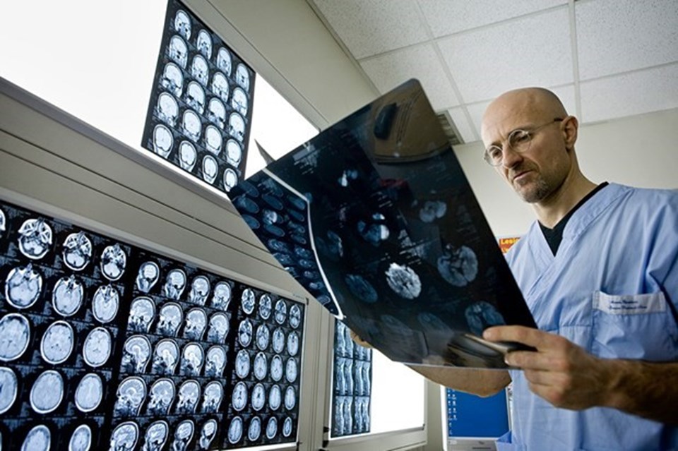 Dr. Sergio Canavero