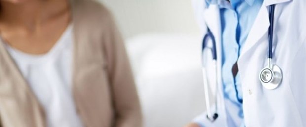 Türkiye'de 100 bin kişiye 179 doktor düşüyor.jpg