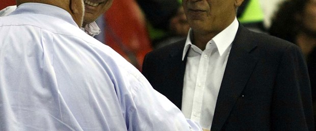 Aslan'da istifa krizi
