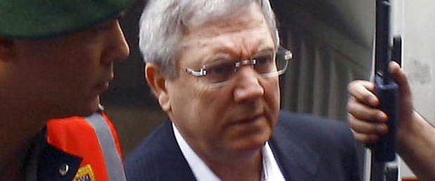 Aziz Yıldırım taburcu edildi