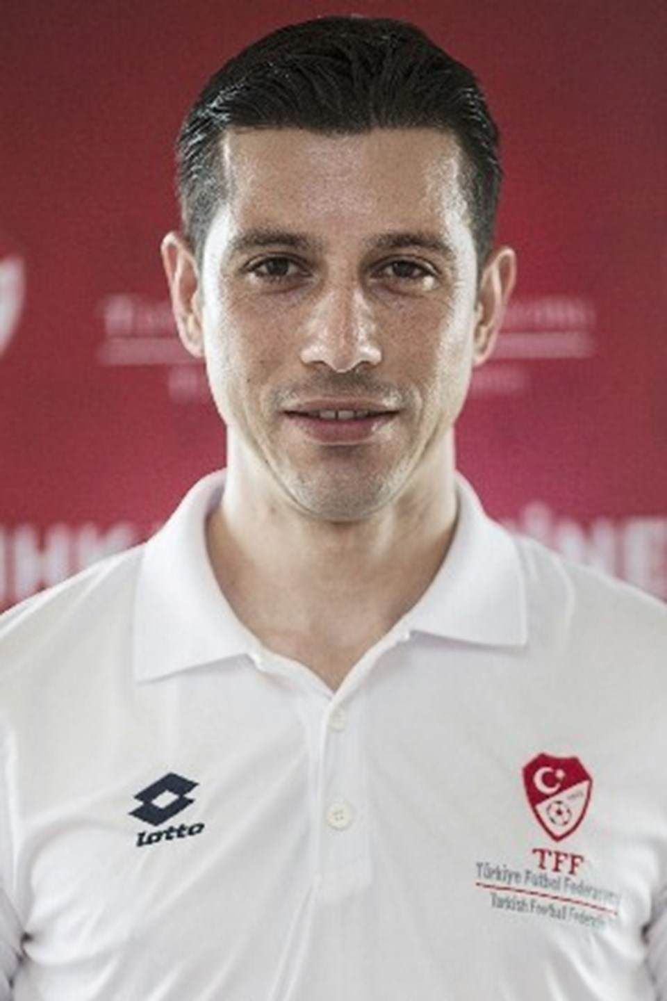 Ali Palabıyık'ın (35) asıl mesleği öğretmenlik.