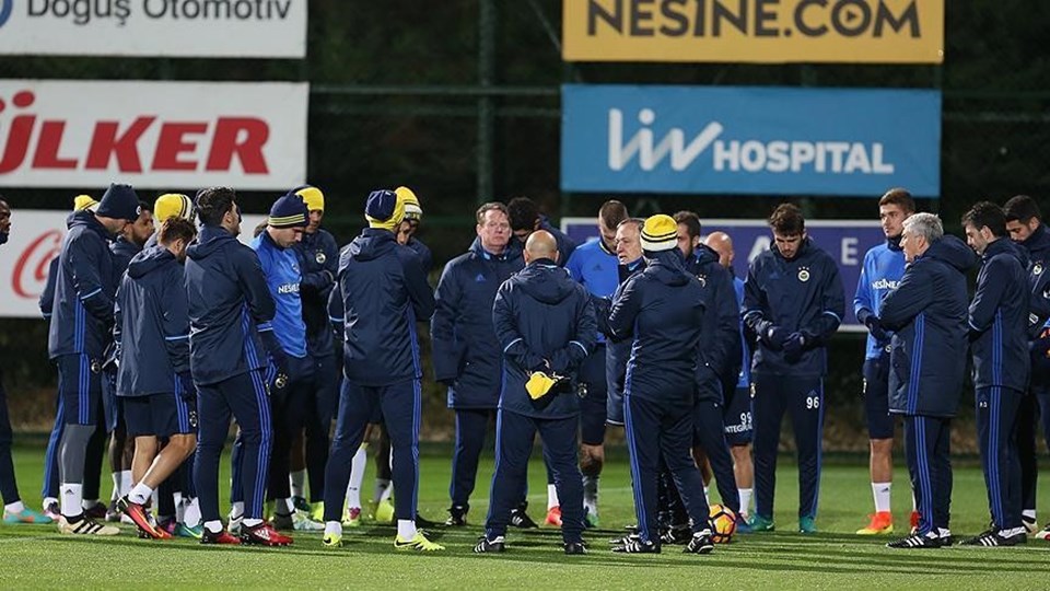Fenerbahçe Feyenoord maçı hazırlıklarını tamamladı.
