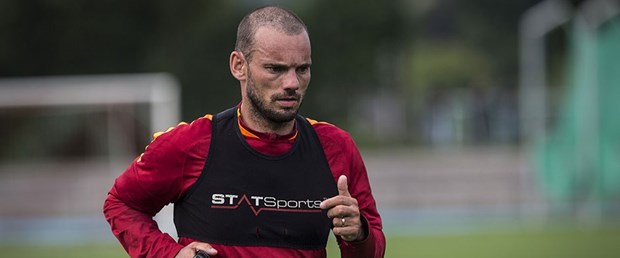 sneijder.jpg