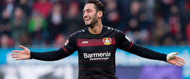 hakan çalhanoğlu.jpg