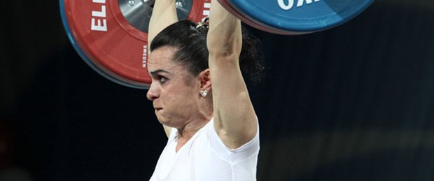 Halterci Nurcan Taylan’a 4 yıl doping cezası