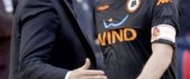 Ranieri ve Totti'den kutlama