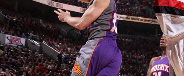 Spurs ve Phoenix bitirdi