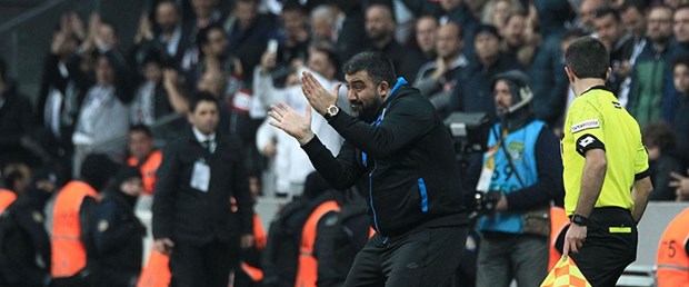 ümit özat2.jpg