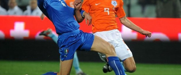 Van Persie'ye kötü haber